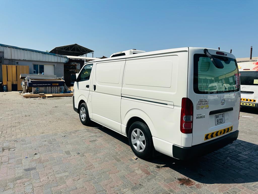 Temperature-controlled freezer van rental in UAE for perishable goods